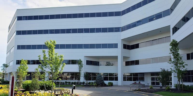 DeVry University-New Jersey - Image 1