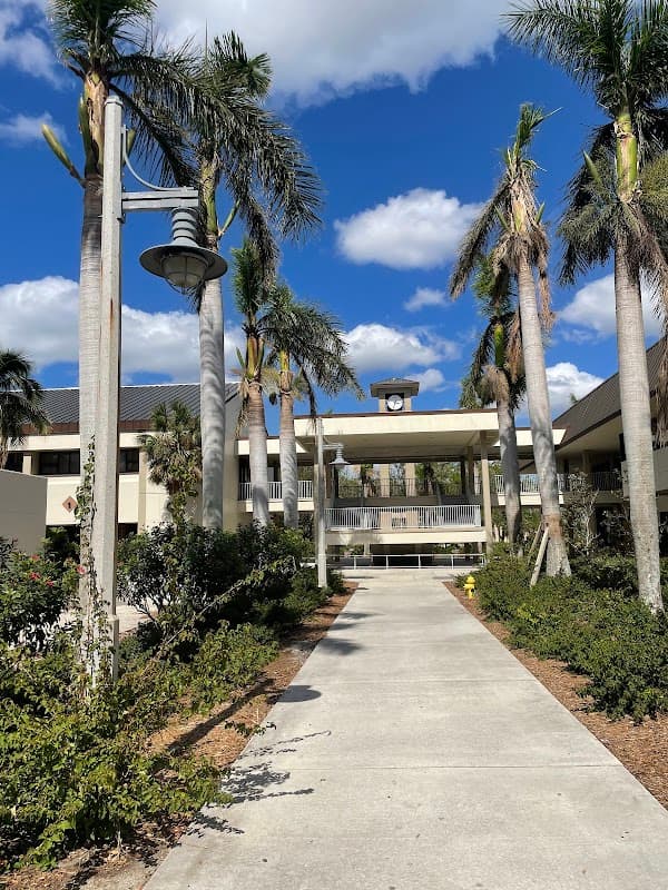 Florida SouthWestern State College - Image 1